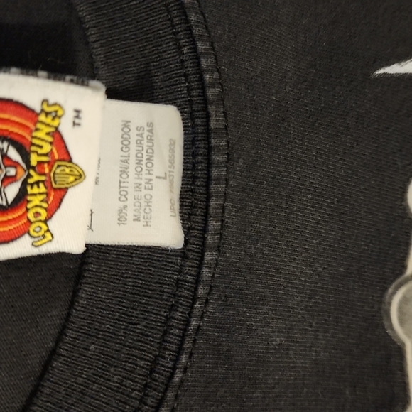 Looney Tunes Biker Taz shirt (Size L) - Picture 4 of 5